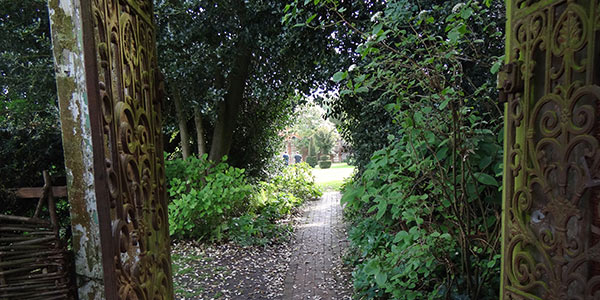 Petersham gate